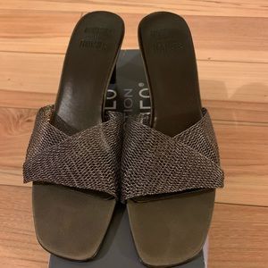 Metallic (fishnet) mesh mules